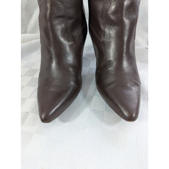 *RESERVED* NINE WEST! DEEP ESPRESSO BROWN GENUINE LEATHER BOOTS! SZ 8M - Picture 5 of 11